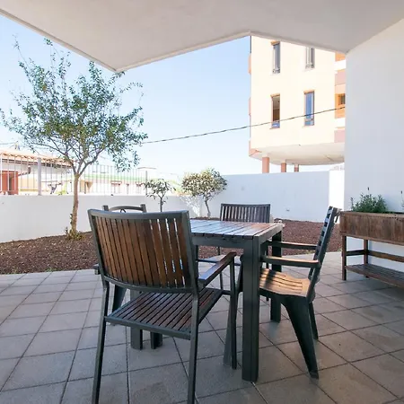Semesterbostad Peaceful Modern Beach Bajamar (La Laguna)