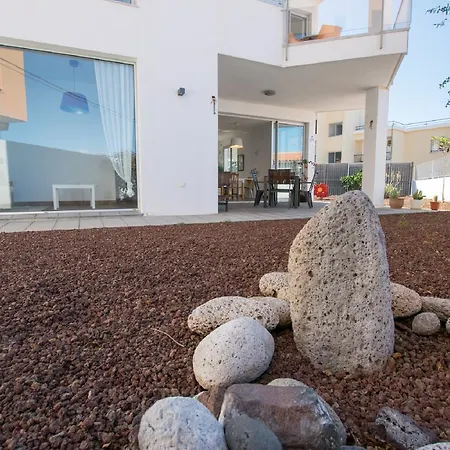 Peaceful Modern Beach Casa vacanze